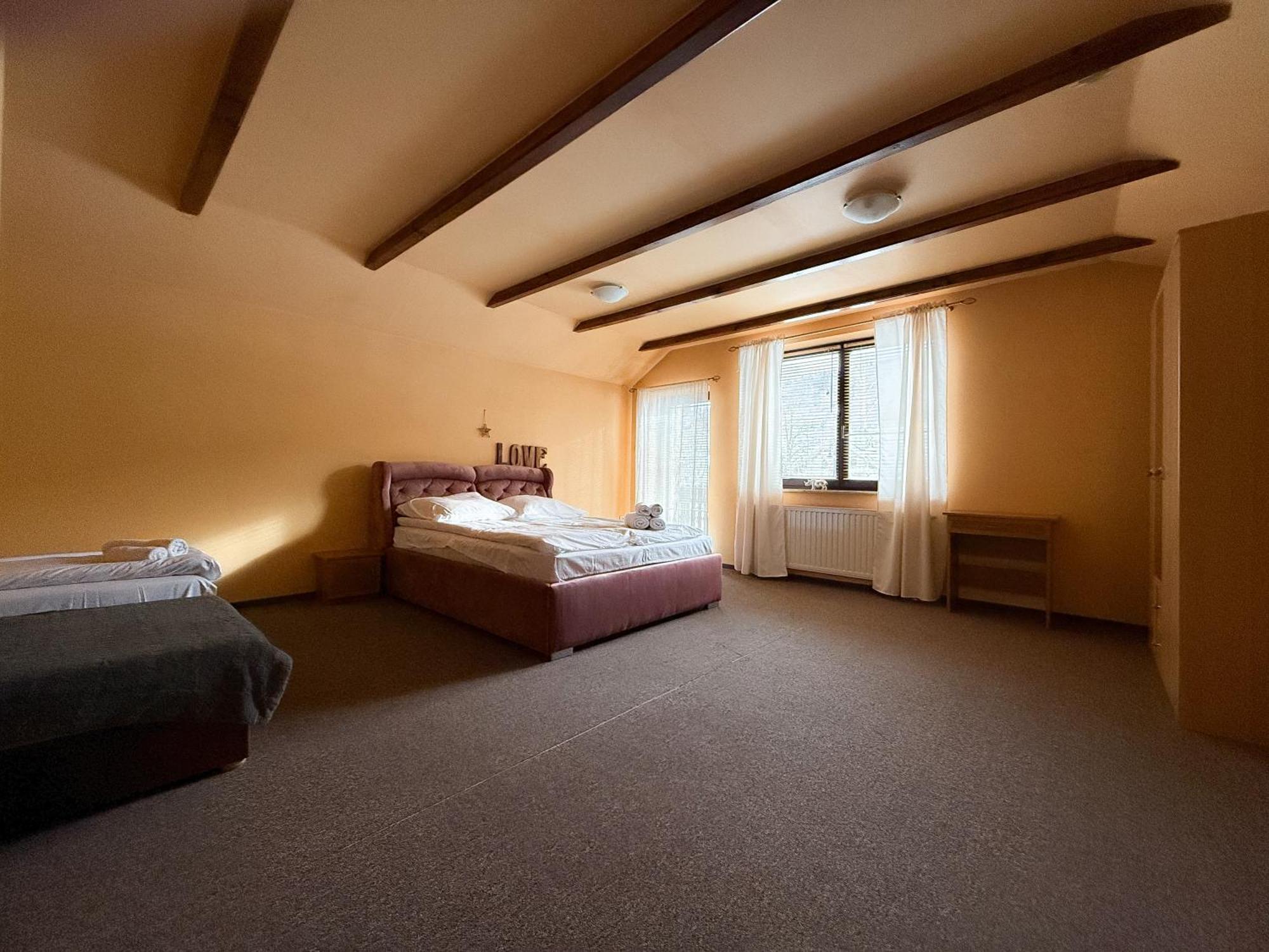 Dom Pod Skrzycznem Z Prywatnym Ogrodkiem Apartment Szczyrk Bagian luar foto